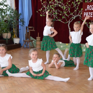pokaż obrazek - Konkurs taneczny pn. ”Roztańczone przedszkolaki”