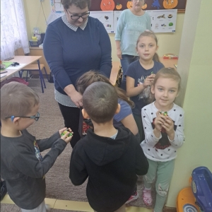 pokaż obrazek - Gościnnie w oddziale przedszkolnym SP w Szczucinie